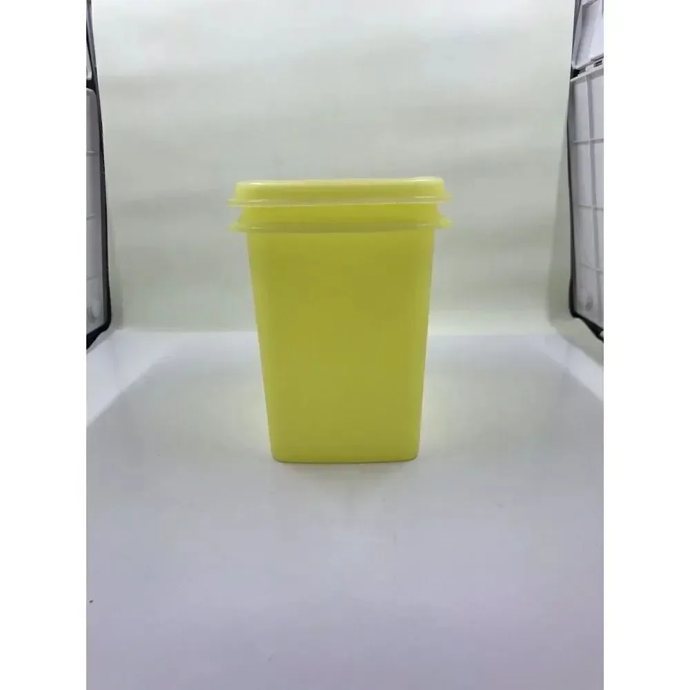 Tupperware 1243-3 Yellow Shelf Saver 2 Storage Containers With Lids Vintage